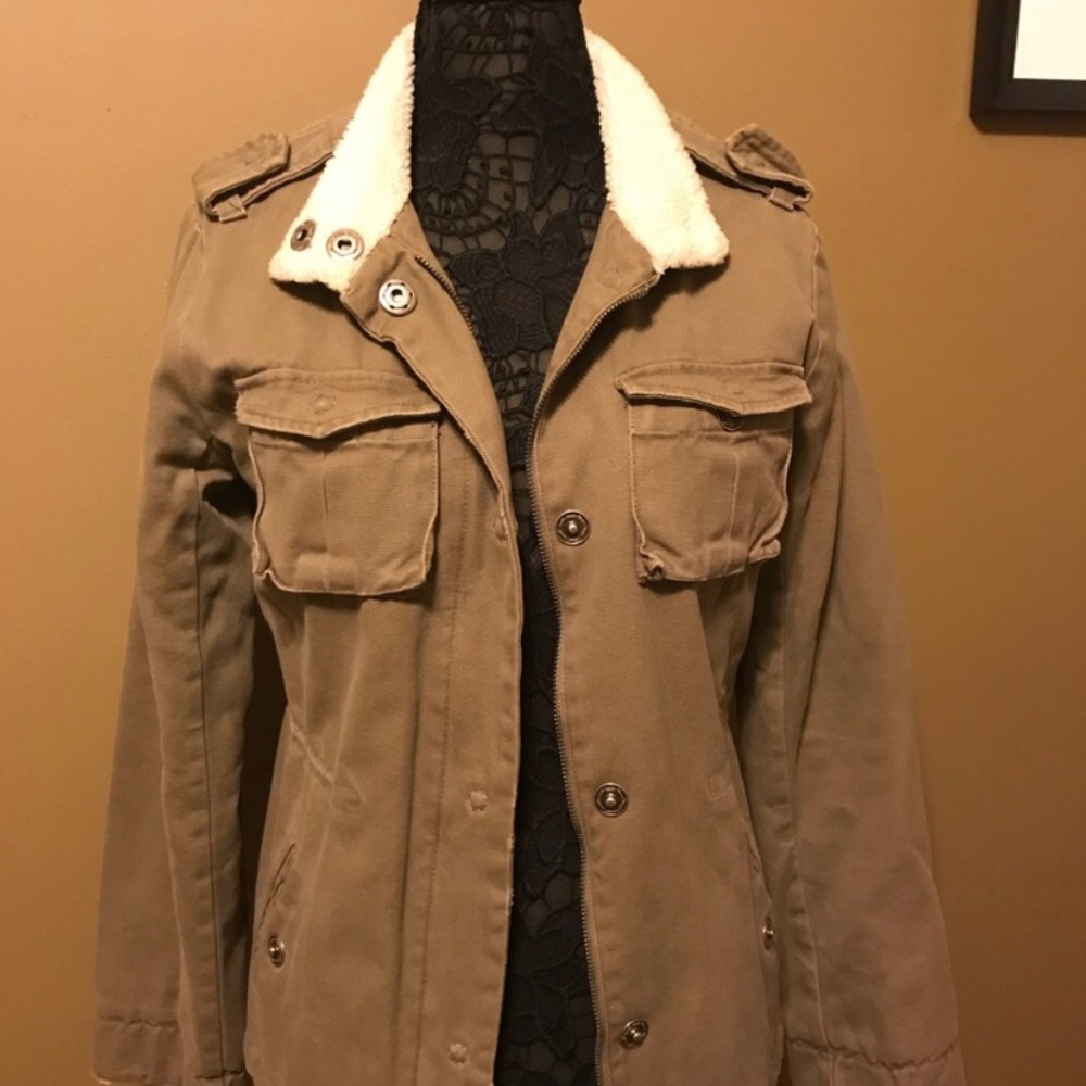 Urban outfitters army coat size large